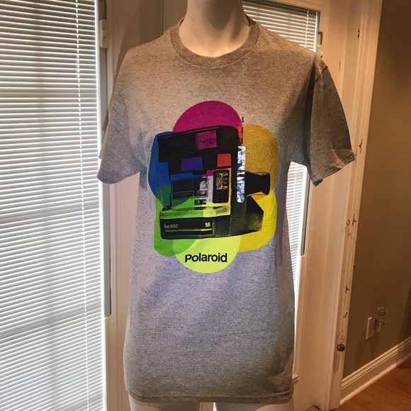 NWT-Polaroid Graphic Tee-Gray-Size S - Picture 2 of 4